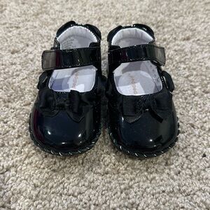 Black patent Mary Jane baby shoes 6-12 months